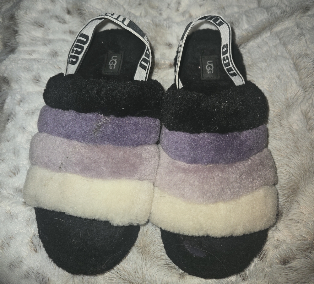 UGG SIZE 9 Purple-Lavender-Cream-Black Slippers